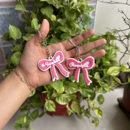 Bow keychain